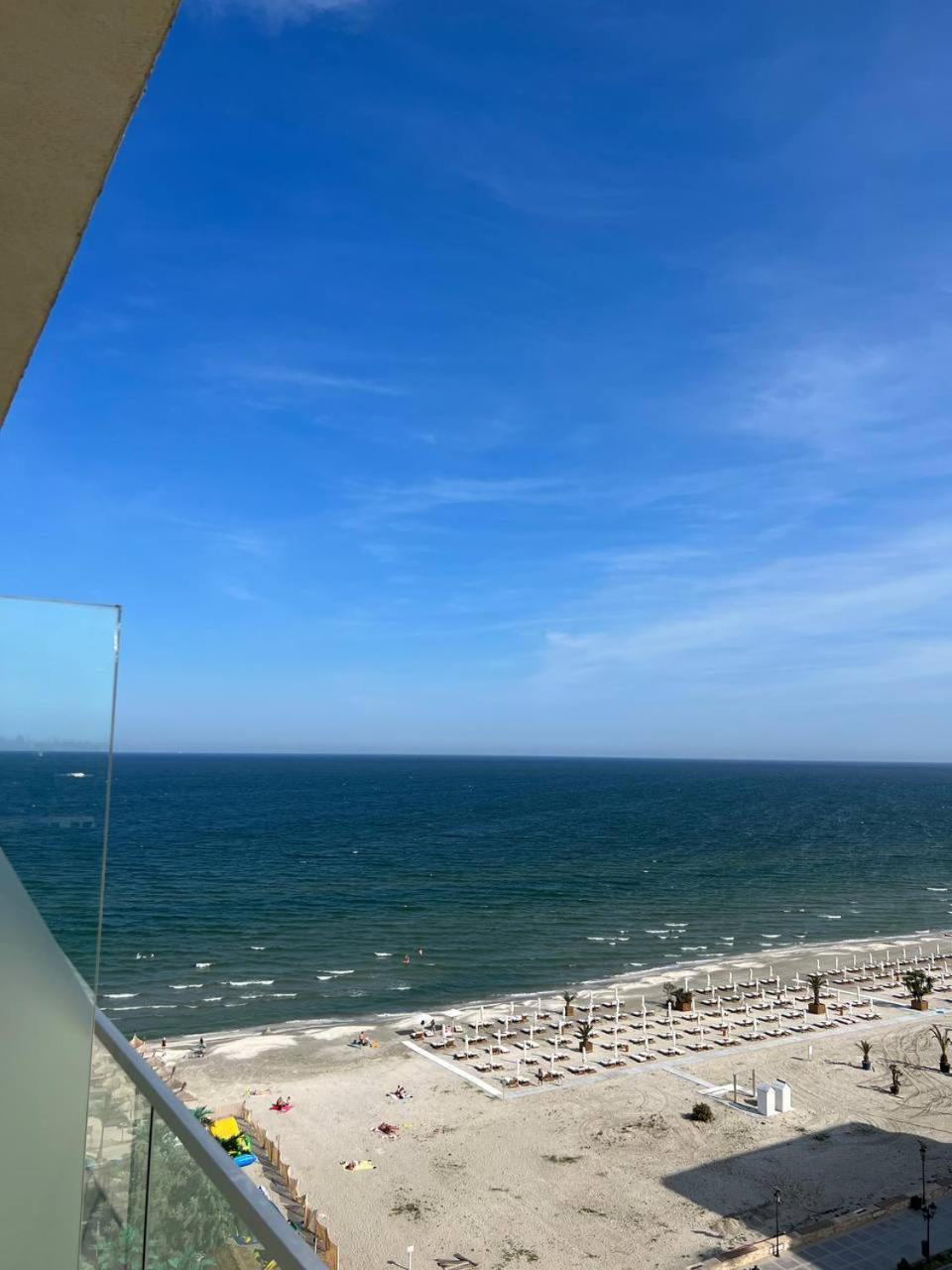 Signature Promenada Hotel Apartments Неводарі Номер фото