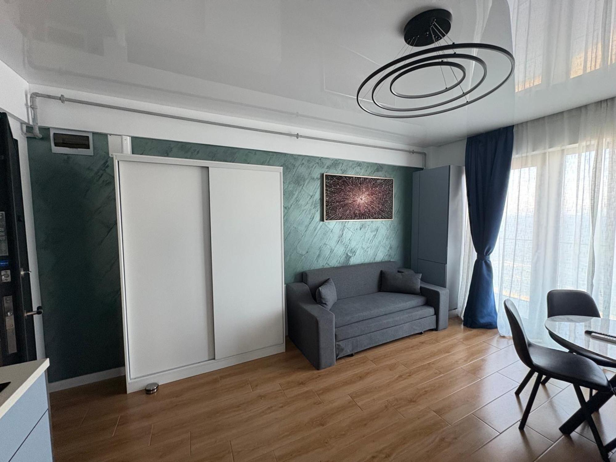 Signature Promenada Hotel Apartments Неводарі Екстер'єр фото