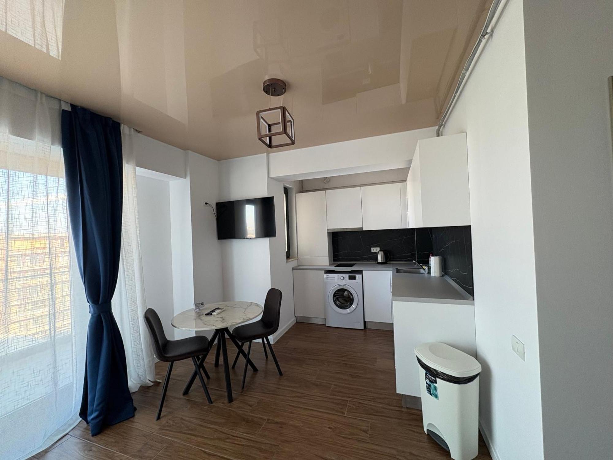 Signature Promenada Hotel Apartments Неводарі Екстер'єр фото